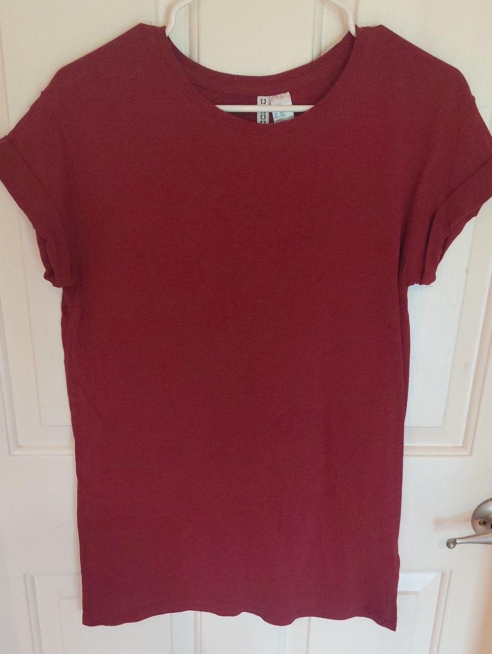 Divided Women's Short Sleeve Crewneck Tee - Burgundy